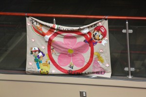 The Japanese Language and Culture Club won first place for their original banner. Photo by Isaiah Johnson. 